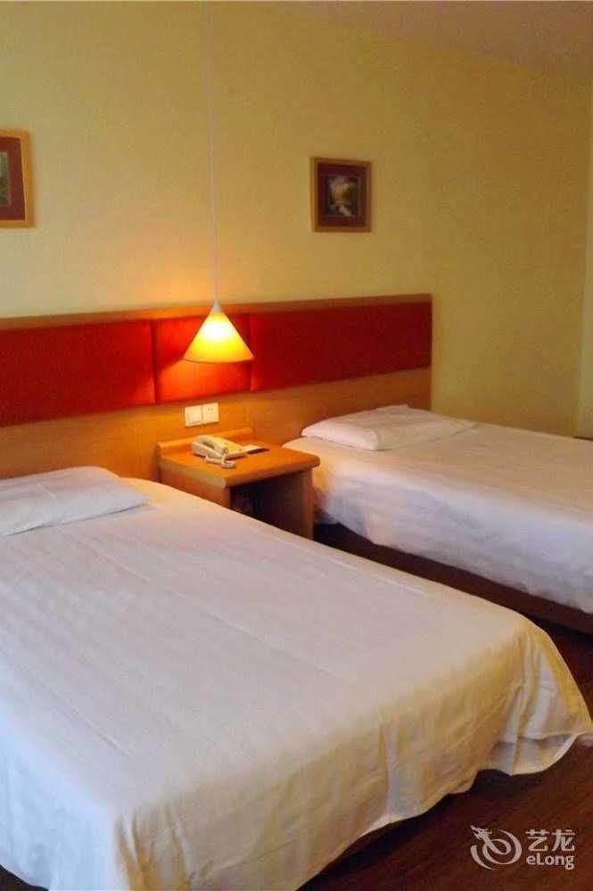 Home Inn Guiyang Zunyi Road Exterior foto